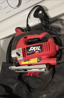 SKIL Variable Scrolling Jigsaw (Check out the full description)