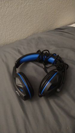 Gaming headset - works for xbox,ps4& even pc!