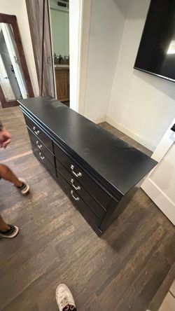 Dresser
