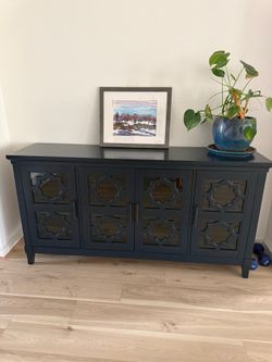 4-Door Accent Cabinet / Sideboard – Excellent Condition