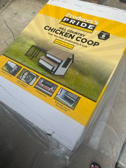 Producer’s Pride Hill Country Chicken Coop