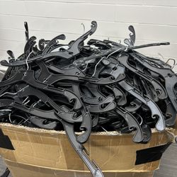 Top And Bottom Hangers 