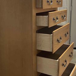 Real Wood Tall Chest With Big Drawers. Drawers Sliding Smoothly. Delivery Available. Se Habla Español 