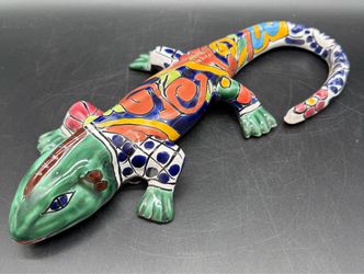 Mexican Iguana Lizard Pottery Figure