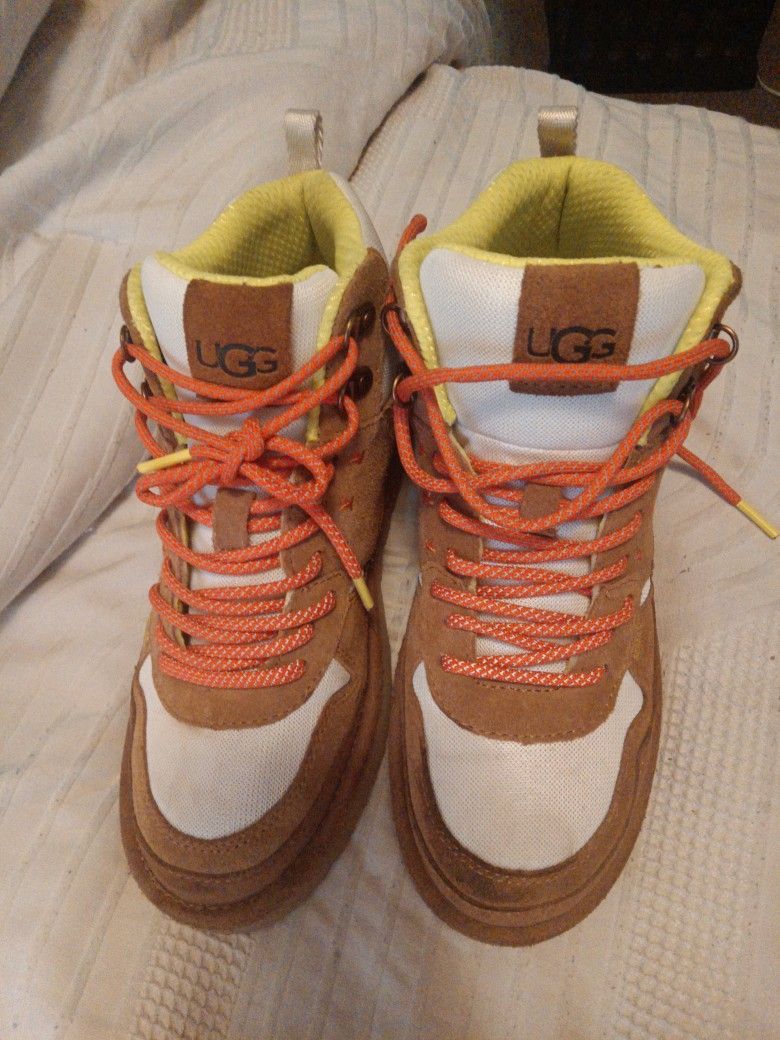 Women's UGG Boots