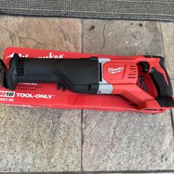 Milwaukee M 18 Sawzall 