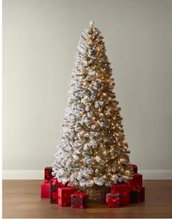 Home accent flocked 7.5ft Christmas tree led lights