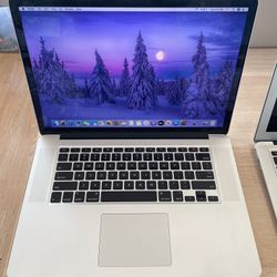 Apple MacBook Pro 15” I7 16GB RAM 256GB SSD SCREEN DELAM $325