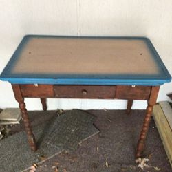 Antique Enamel Top Kitchen Table  w/Pull Out Extensions 