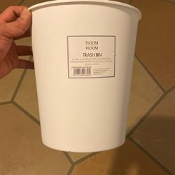Trash Bin