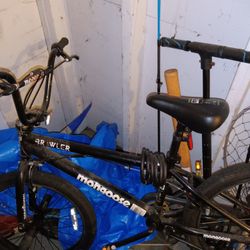 Mongoose Trick Bike 