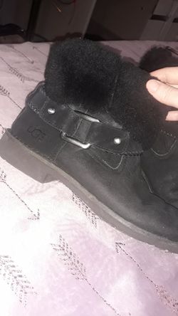 Uggs size 9