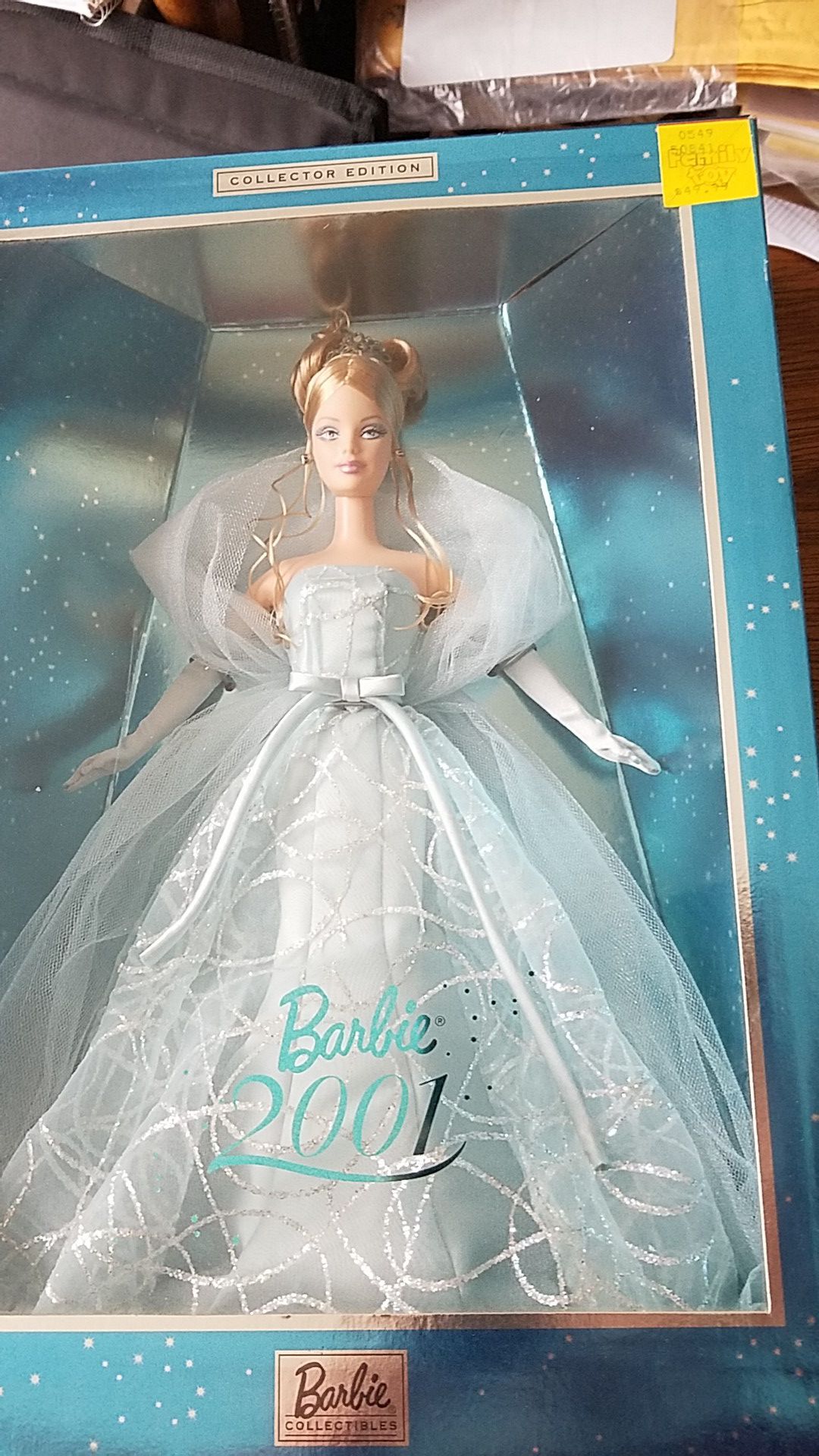 2001 holiday barbie