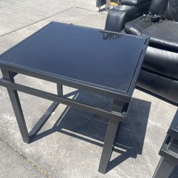 Coffee Table With 2 End Tables