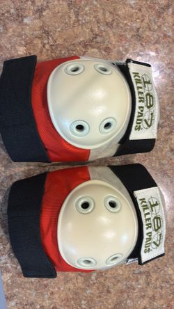 Elbow pads