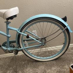 Baby Blue Beach Cruiser With Bike Pump