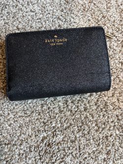 Kate Spade New York Black Zip Wallet