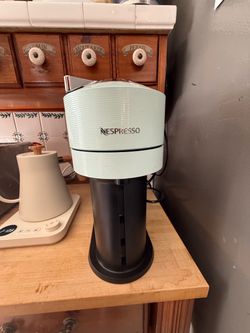 Nespresso Vertuo Next Coffee Machine