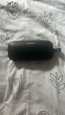 Bose Soundflex Speaker