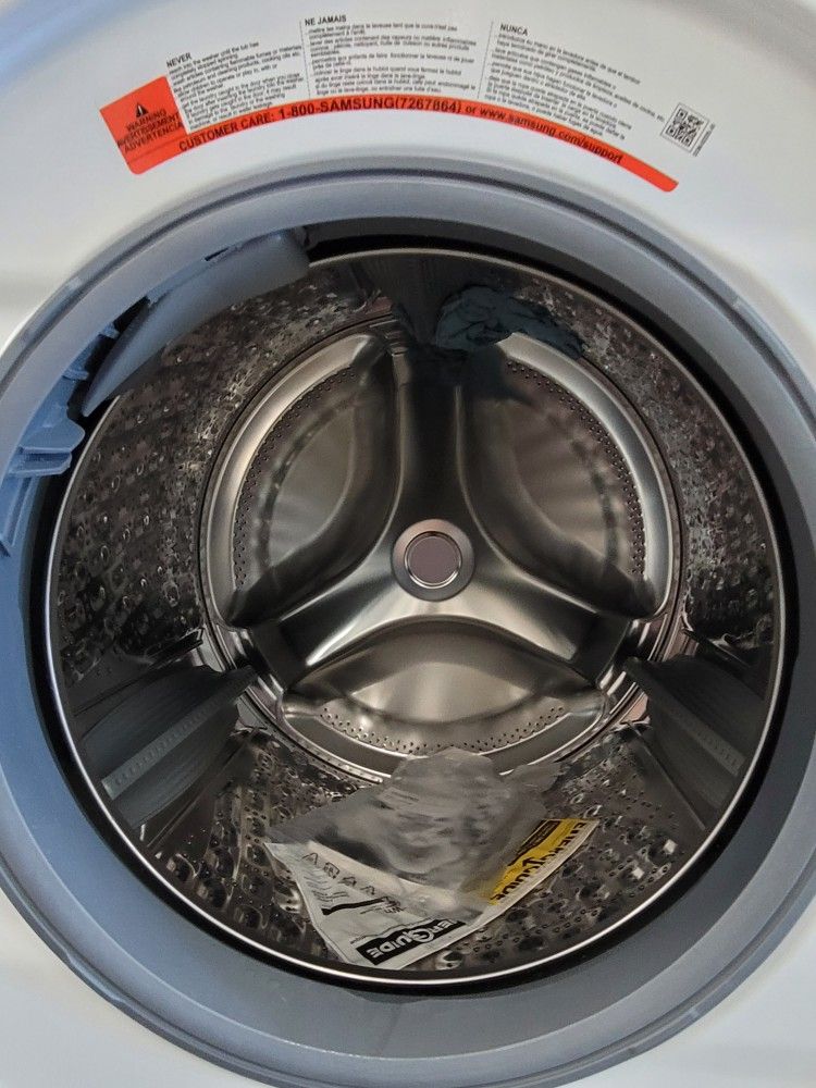 Samsung Front Loading Washer And Stackable Gas Dryer Set