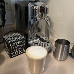 Nespresso Creatista Plus Espresso Machine