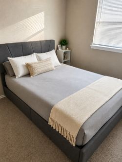 Gray upholstered bed frame with tall headboard – Great condition