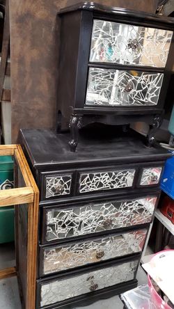Dresser & night stand