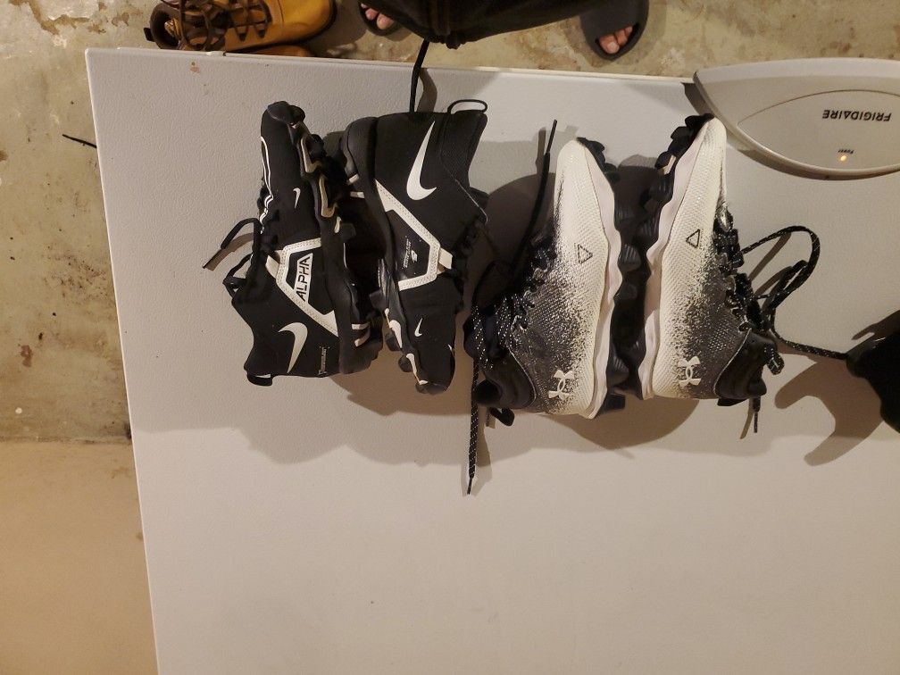 Youth Size 2 Cleets 15 Each