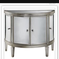 Mirrored Cabinet 