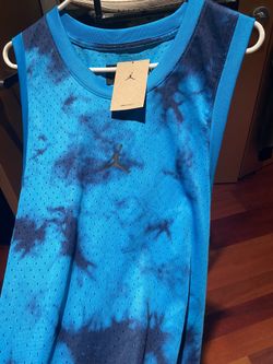 New Large Dri FIT Jordan Jersey 