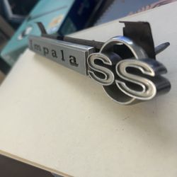 impala SS emblem