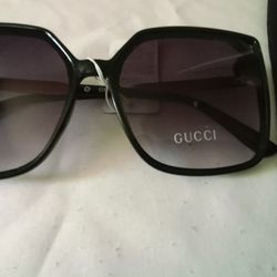 BRAND NEW!!! DESIGNER SUNGLASSES!!!