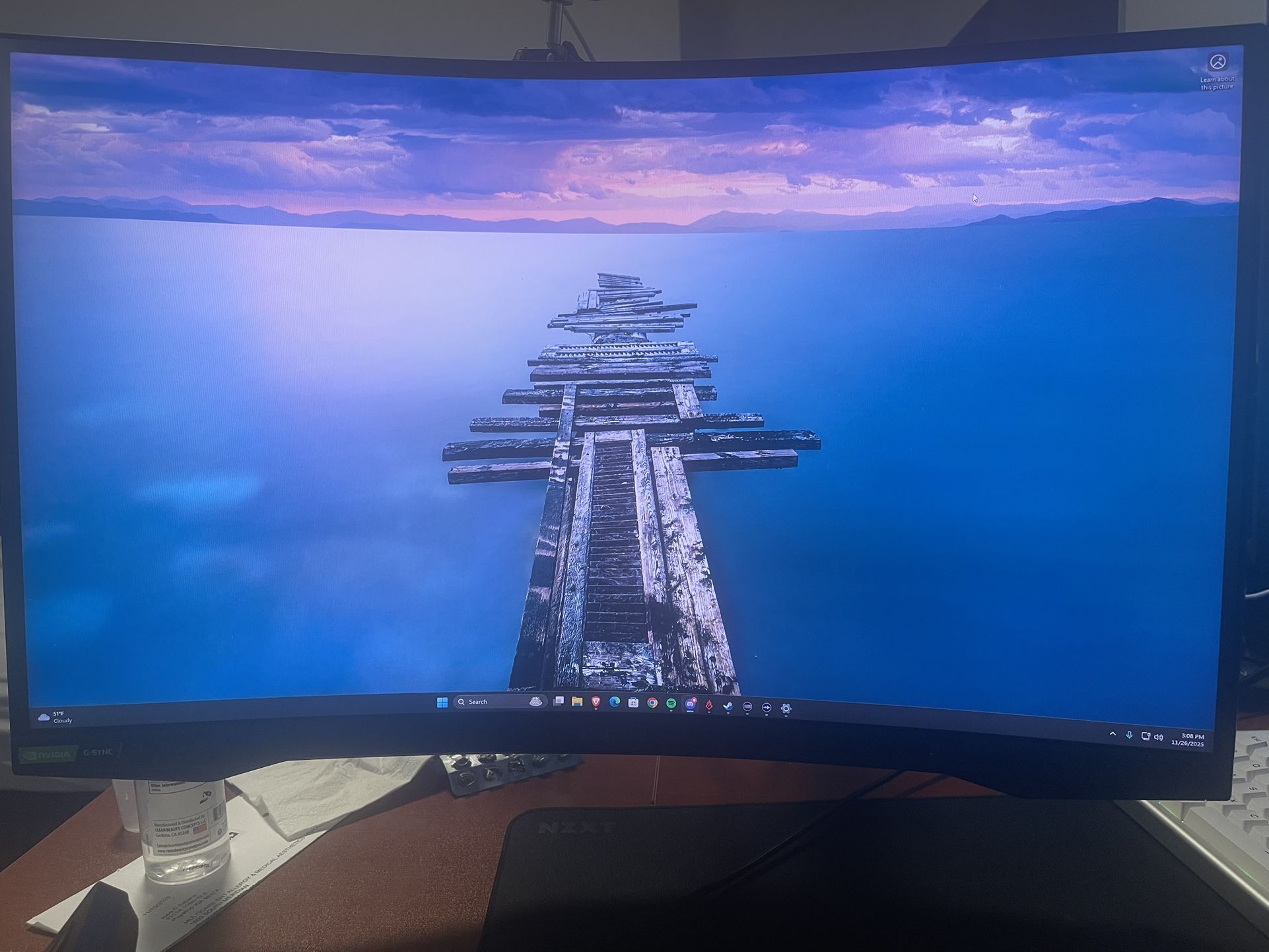 Samsung G7 27” 240hz Curved Monitor 