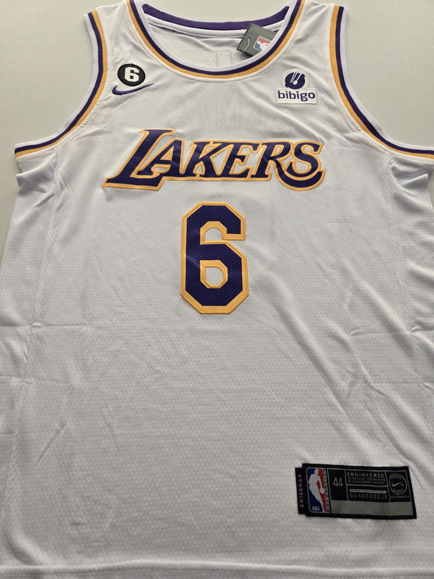 Los Angeles Lakers James jersey #6