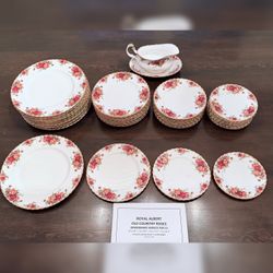 Royal Albert Old Country Roses — Dinnerware Service for 12 (4 plate sizes) + Gravy Boat