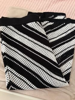 Black and White Striped Knit Skirt