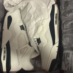 Jordan 4s 