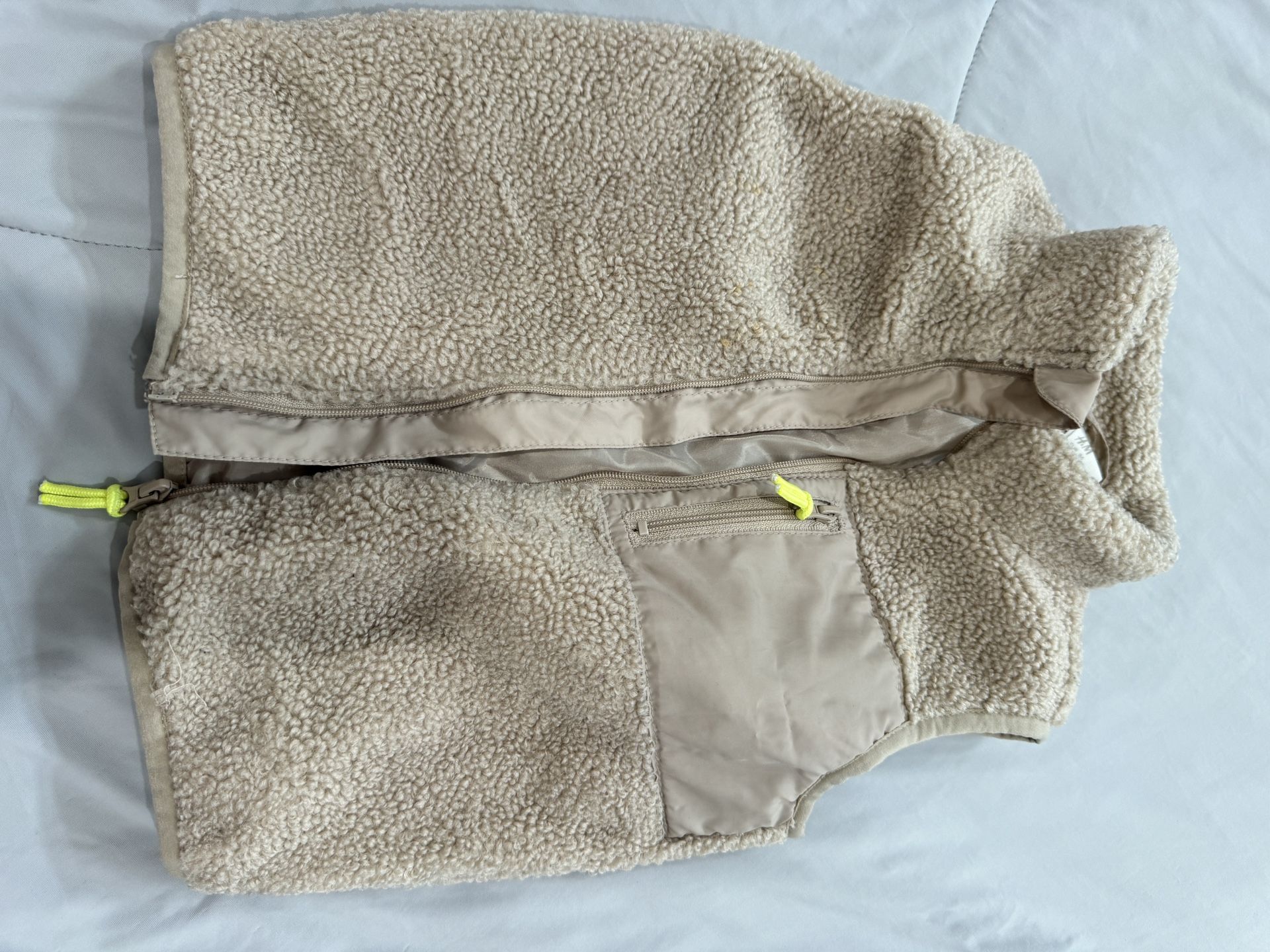 Vest. Unisex Size 18 Month