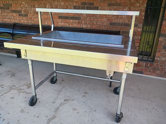 Commercial Heavy Duty Cold Serving Station / Rolling Cooler Bay!