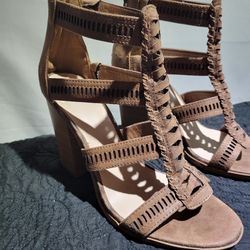 Fergalicious gladiator heel sandals sizev6.5
