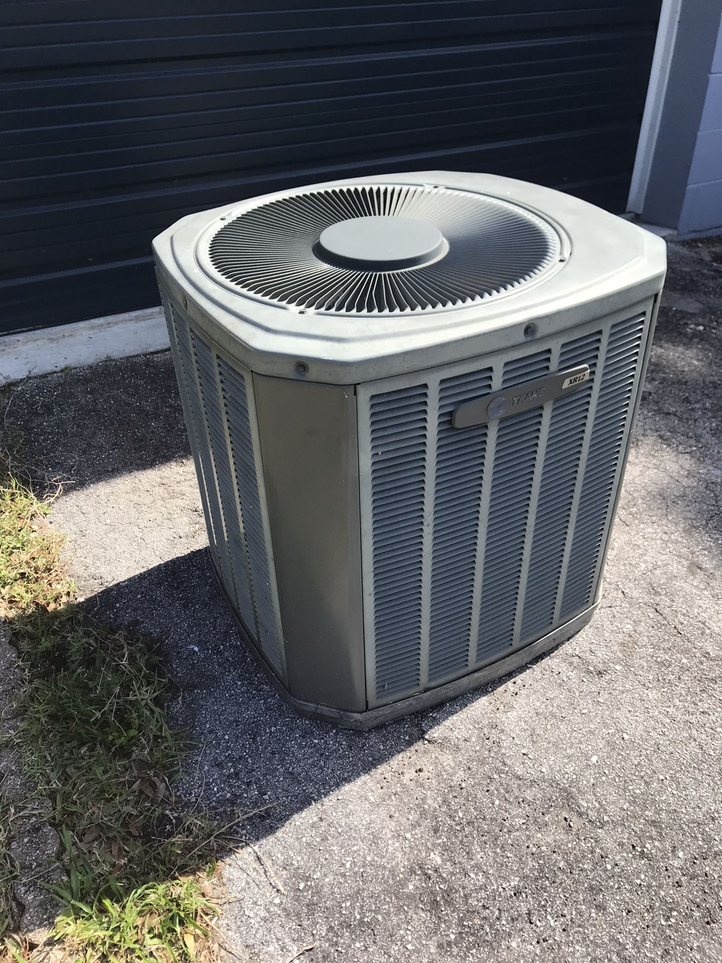 Trane XR12 A/C Outside Unit for Sale in St. Petersburg, FL OfferUp