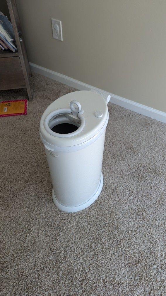 Diaper Pail - Ubbi