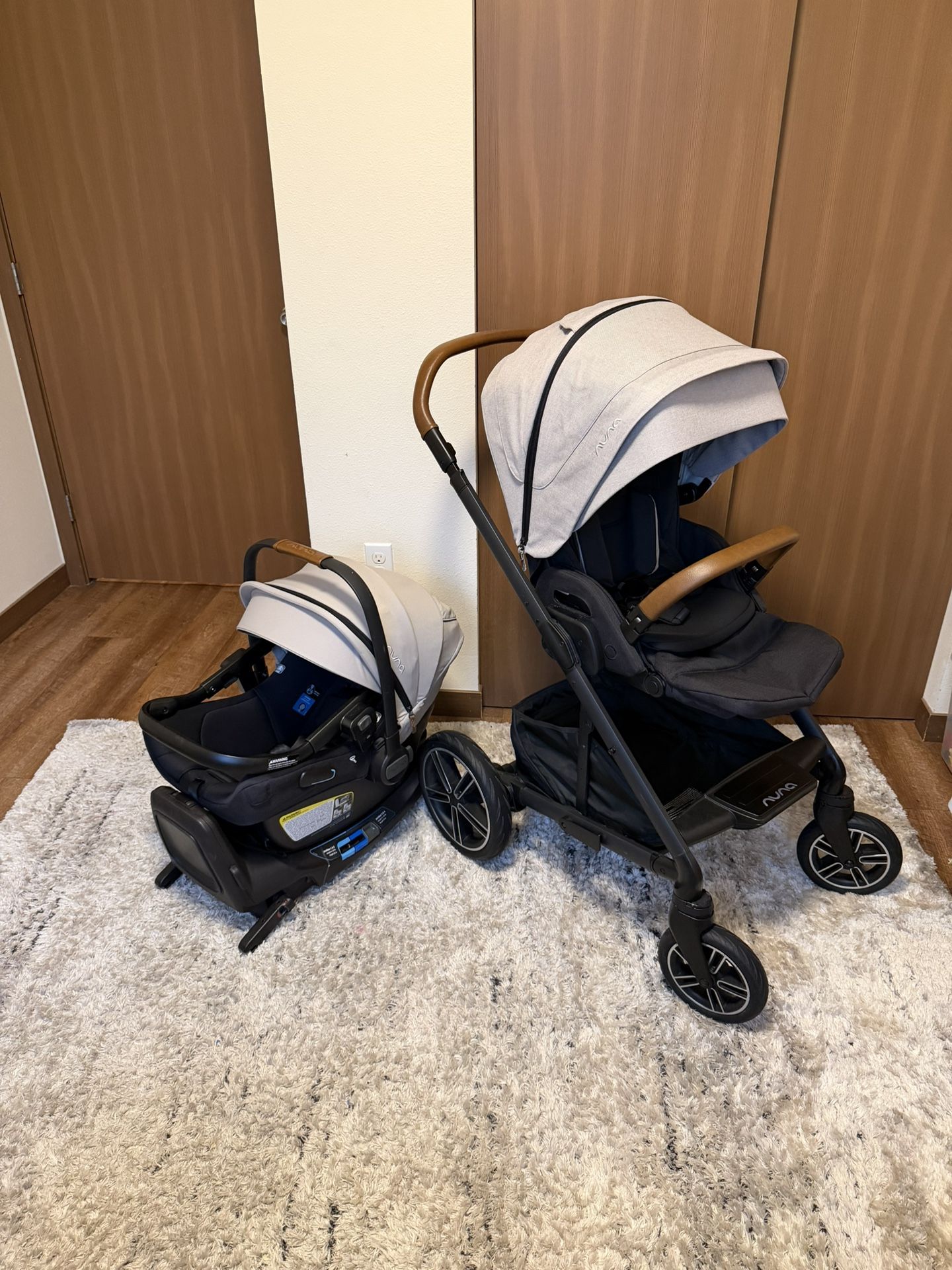 Nuna Stroller MIXX and Car Seat 2022