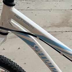 Specialized Hotrock 24”