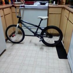 Bmx Redline