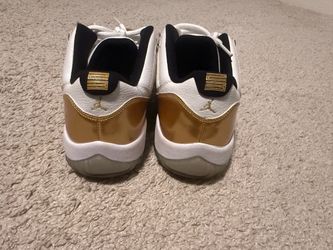 Jordan 11 low tops