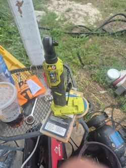 3/8" Cordless Ryobi Ratchet