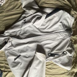 Ua Jacket 60$
