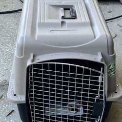 New Dog Crate For 25-30 Lb Dog / Never Used