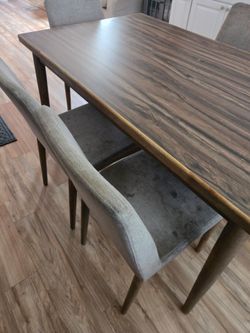 Table and 4 chairs